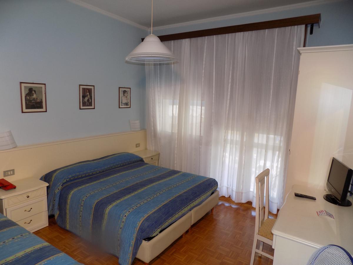 Hotel Udinese Da Aldo Jesolo Ngoại thất bức ảnh
